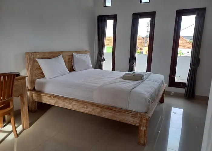 Urban Jungle House Bali Guest house