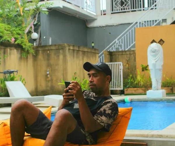 Urban Jungle House Bali *