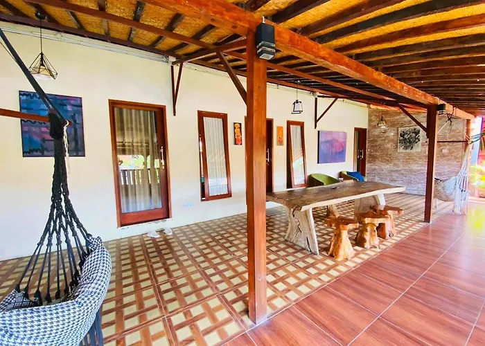 Urban Jungle House Bali Guest house *